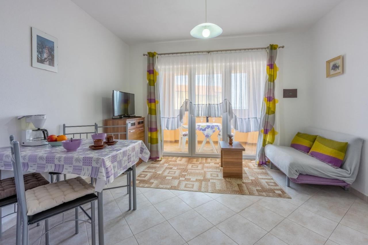 Apartmani Jaric Novi Vinodolski Exterior foto