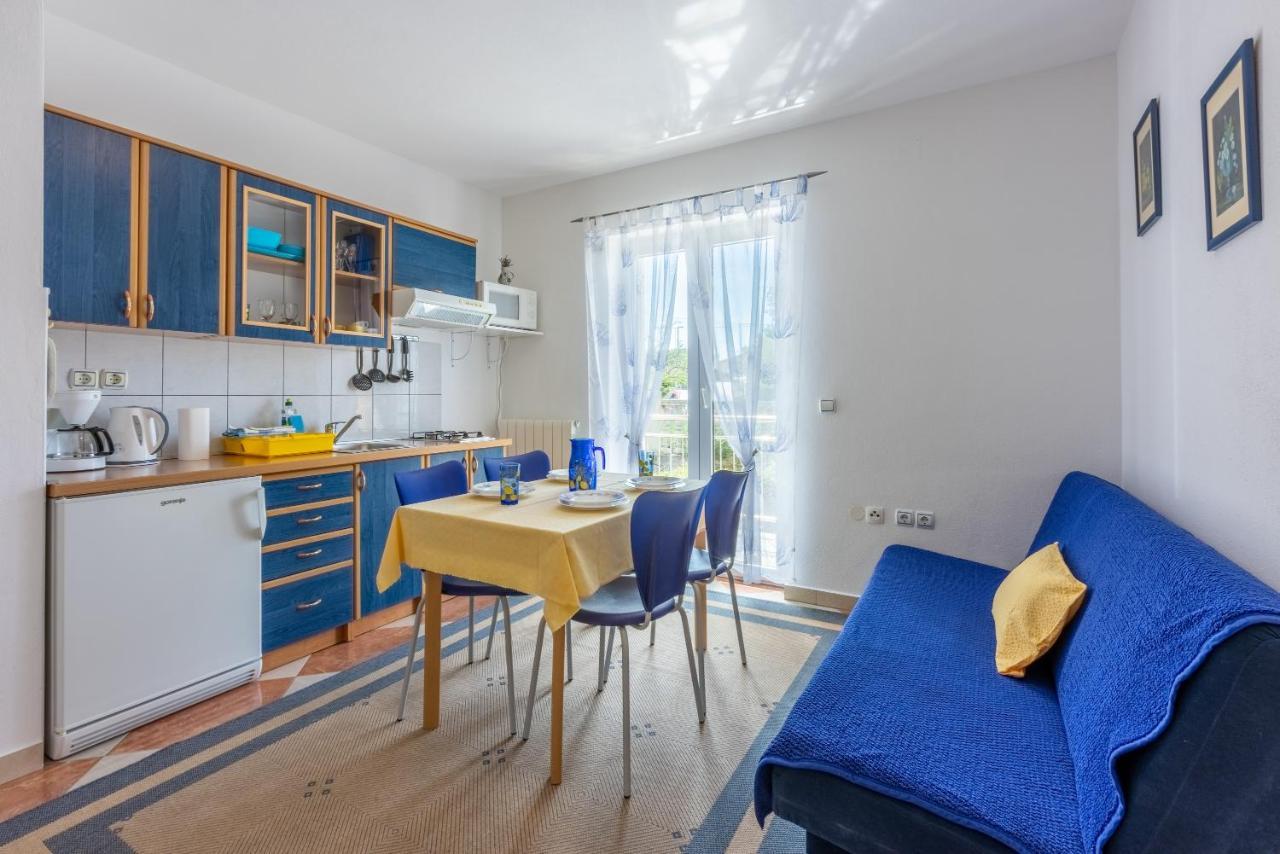 Apartmani Jaric Novi Vinodolski Exterior foto
