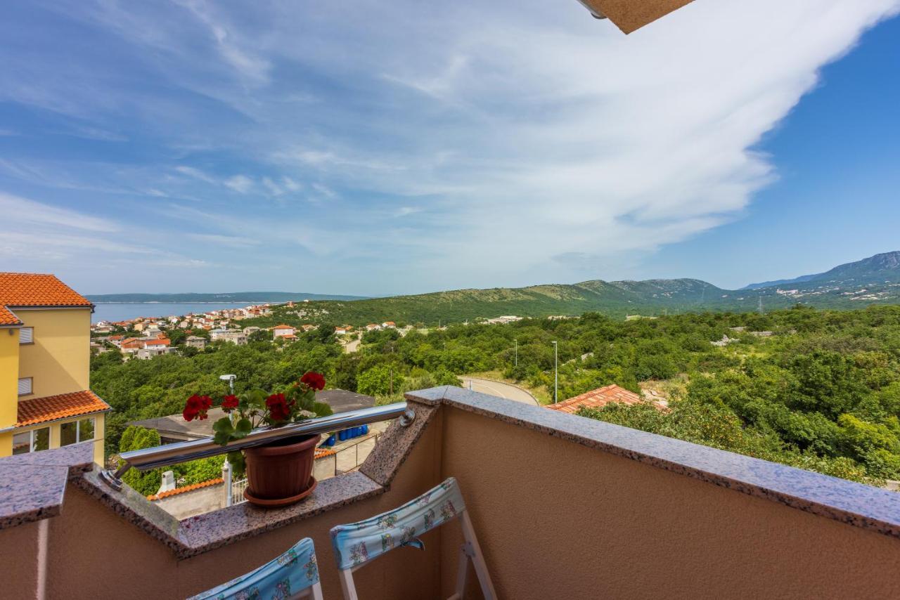 Apartmani Jaric Novi Vinodolski Exterior foto